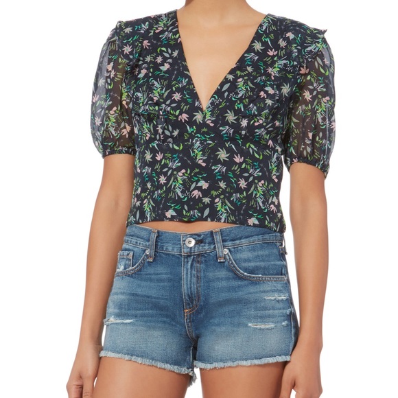 NWOT Amur Blue Silk Floral Top size S - Picture 2 of 10